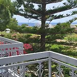 乔治海滩一室公寓酒店 Pefki