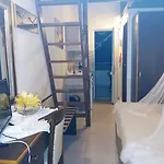 乔治海滩一室公寓酒店 * Pefki