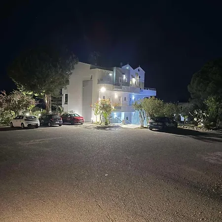 公寓 乔治海滩一室公寓酒店 *