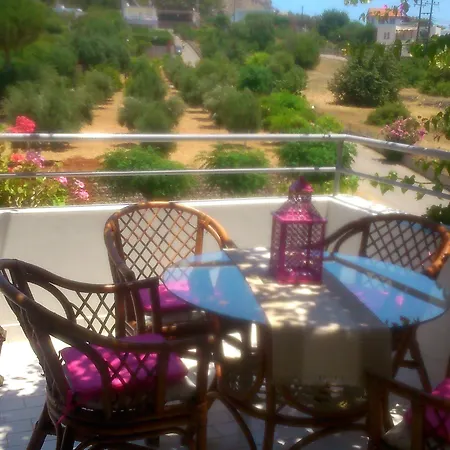 George Apartment Pefki (Rhodes)