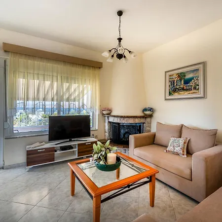 George Apartment Pefki (Rhodes)