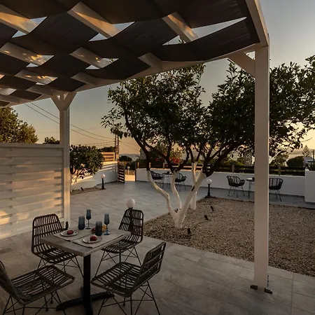 George Apartament Pefki